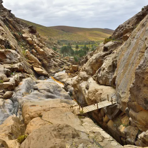 iStock-660442978barranco penitas trail_result